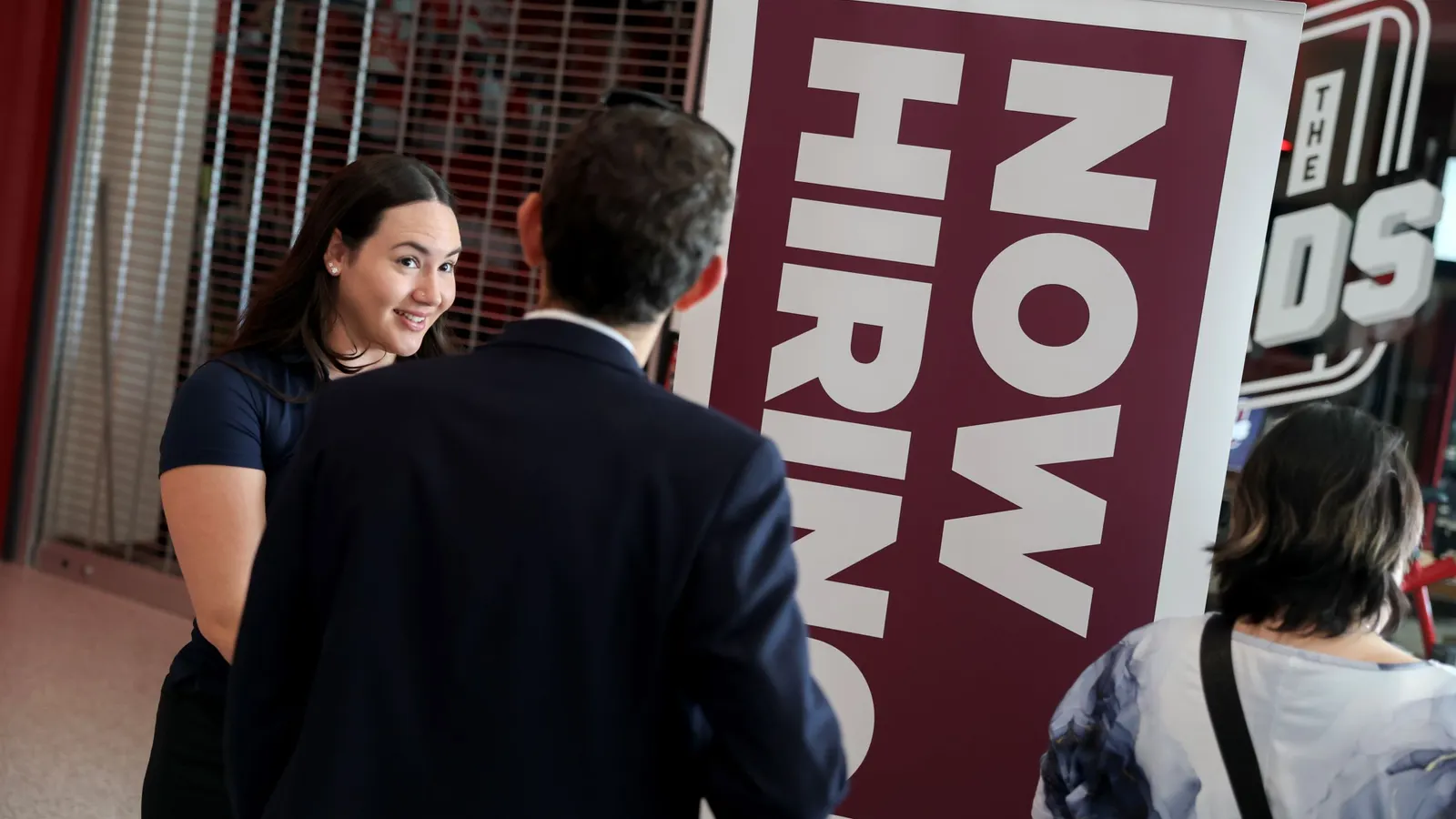 Executives Expect AI-Driven Hiring, But Only One-Third of Recruiters Can Deliver